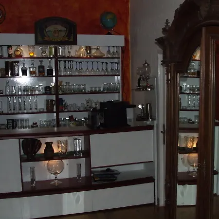 Chambres D'hotes La Pombolaise *
