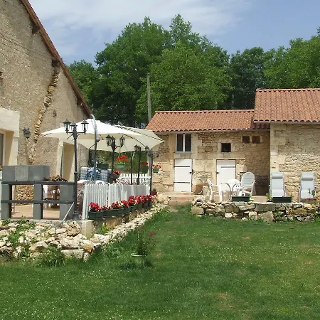 Chambres D'hotes La Pombolaise * Saint-Front-la-Rivière
